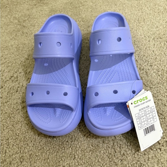 NWT Womens Crocs Classic Crush Platform Sandals Womens 10 Purple - Picture 2 of 5